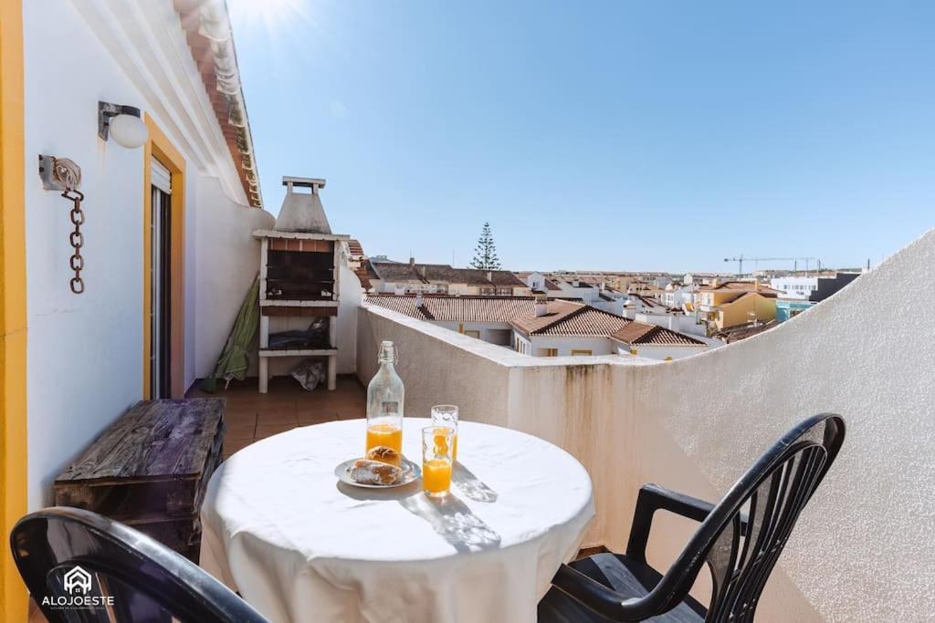 Apartamento Miramar - Piscina E Bbq Santa Cruz  Exteriör bild