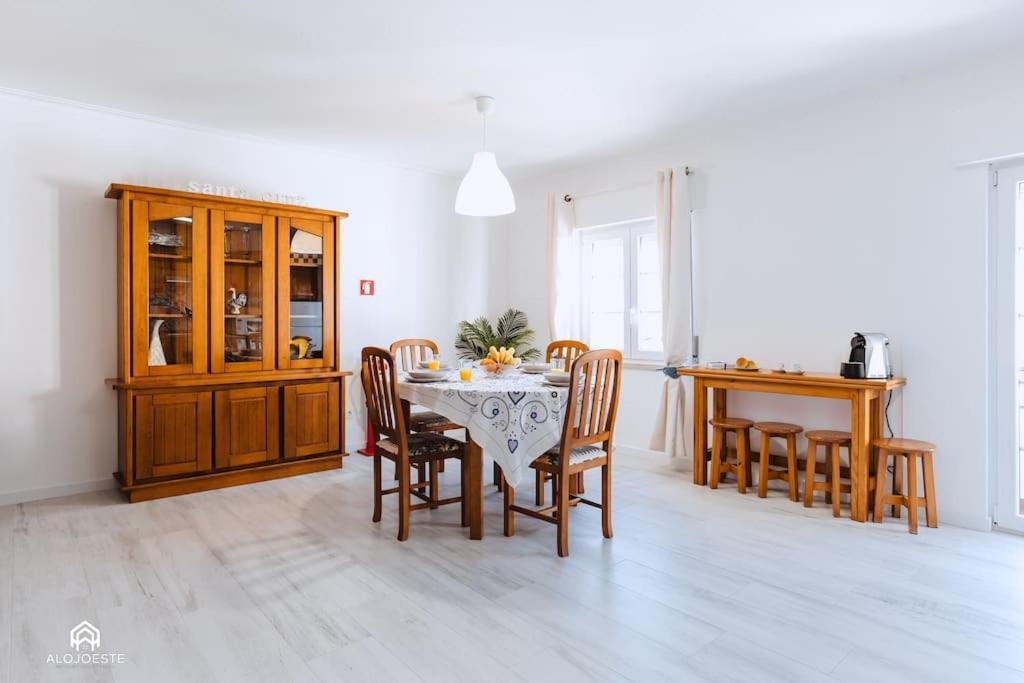 Apartamento Miramar - Piscina E Bbq Santa Cruz  Exteriör bild